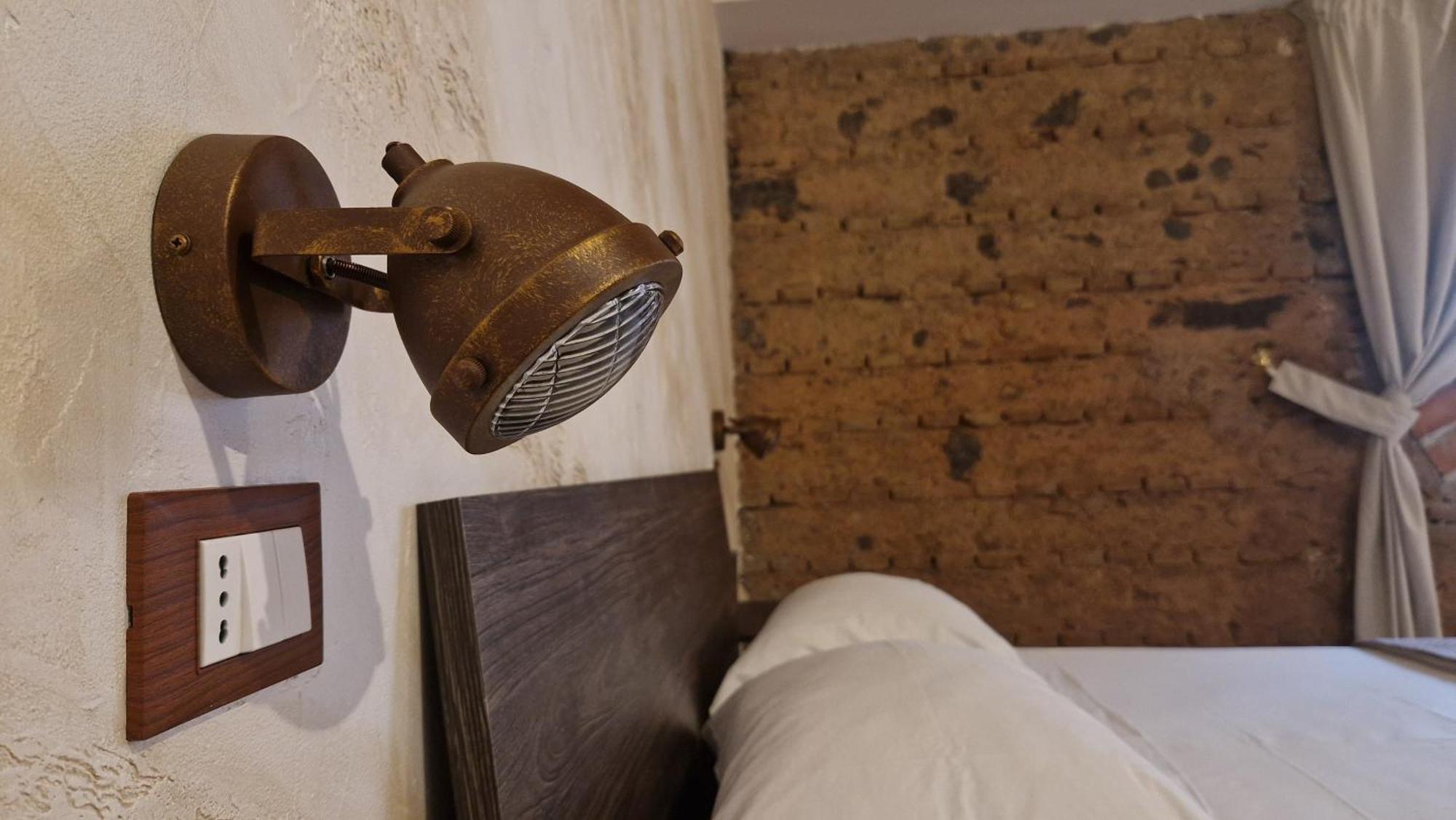 La Ciminiera Rooms Катания Экстерьер фото